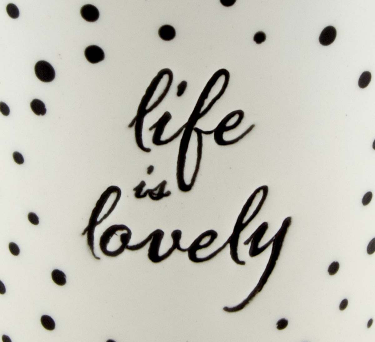 La tazza in ceramica "Life is lovely"